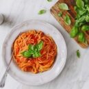 Названы самые неожиданные продукты, убивающие наши зубы